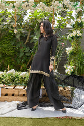 Alishba Kashif - NOIR ELEGANCE - Black - Sheesha silk - 3 Piece